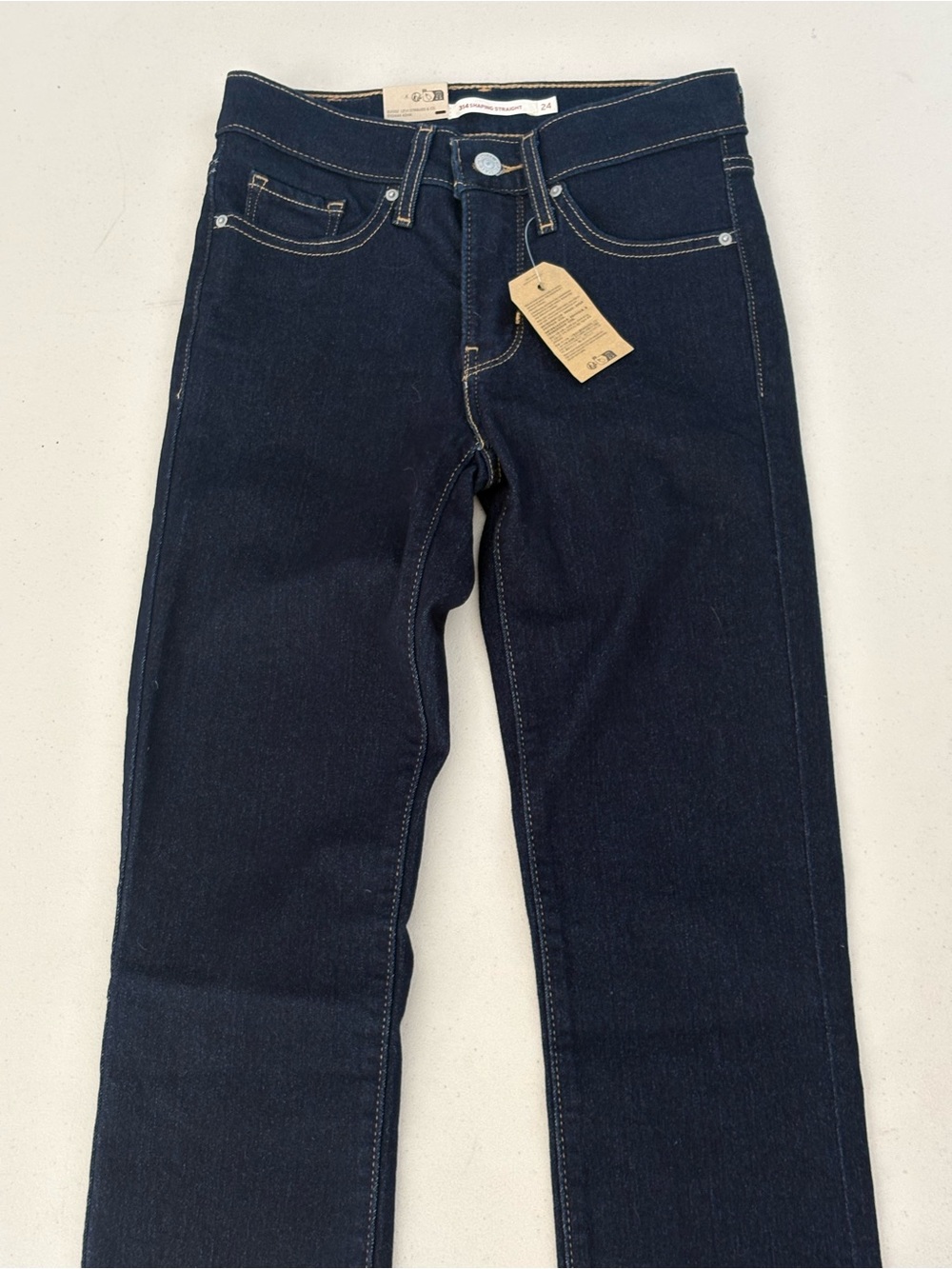 Levi’s 314 Shaping Straight Jeans W24 L32 Slim Straight Size 24 - Picture 2 of 16